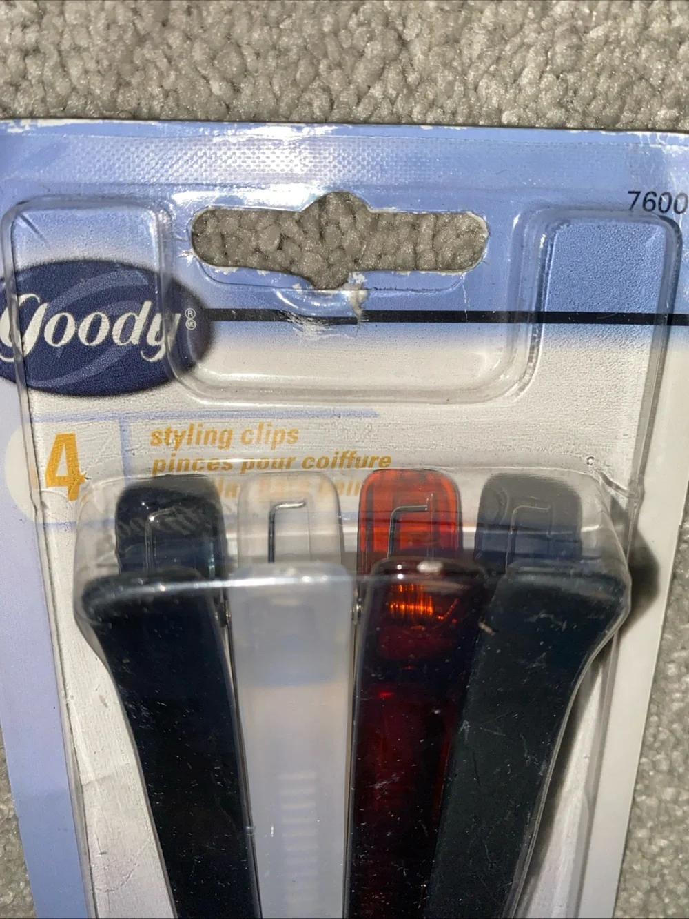 VTG 2002 Goody Item 76007  4 Pc. Styling hair Clips New Deadstock‎